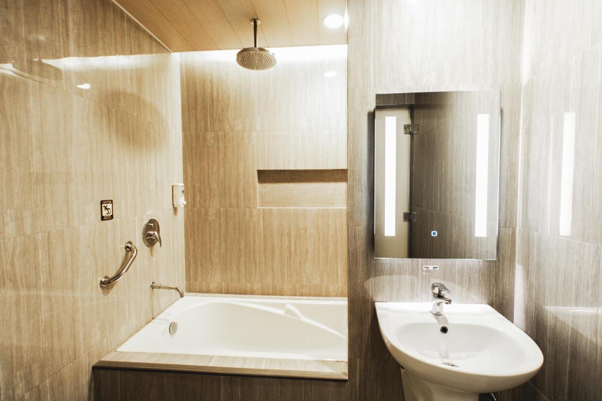 מנילה Hotel Ava Malate מראה חיצוני תמונה