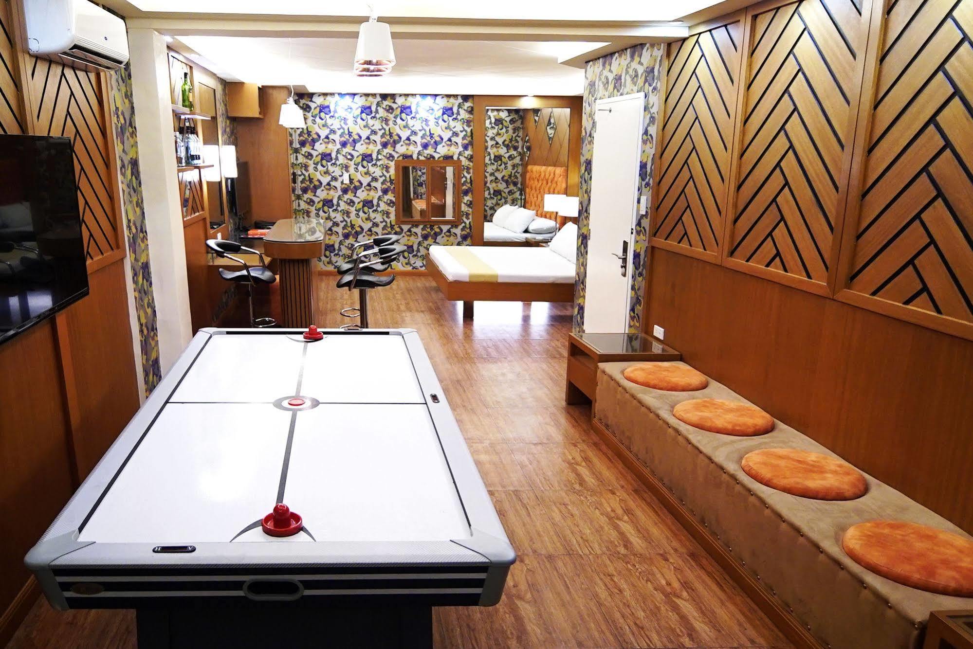 מנילה Hotel Ava Malate מראה חיצוני תמונה